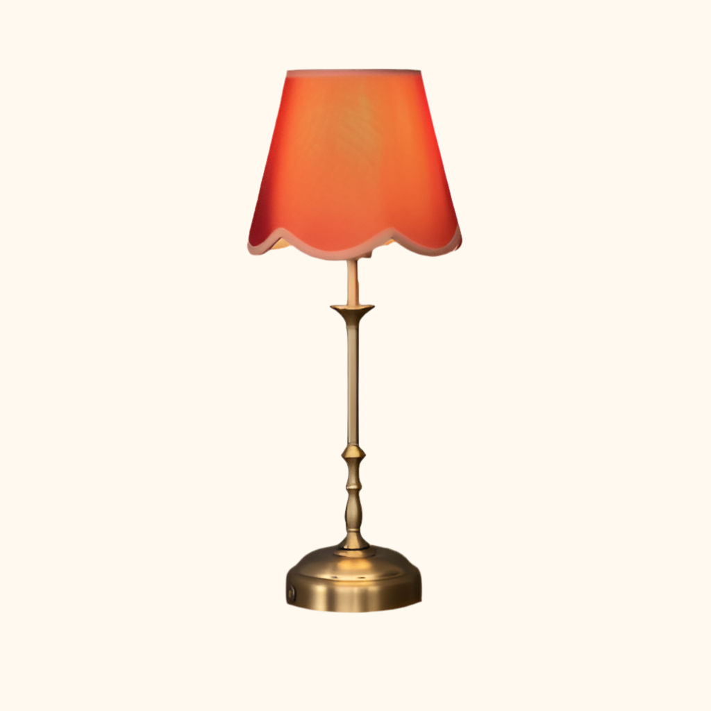 PRE ORDER Freddie tablelamp red scallop