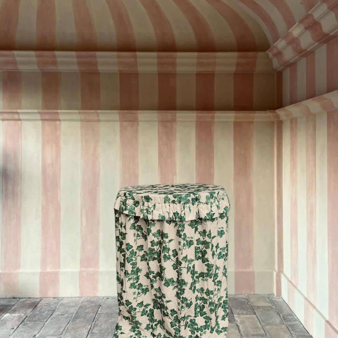 High partytablecloth green Ivy