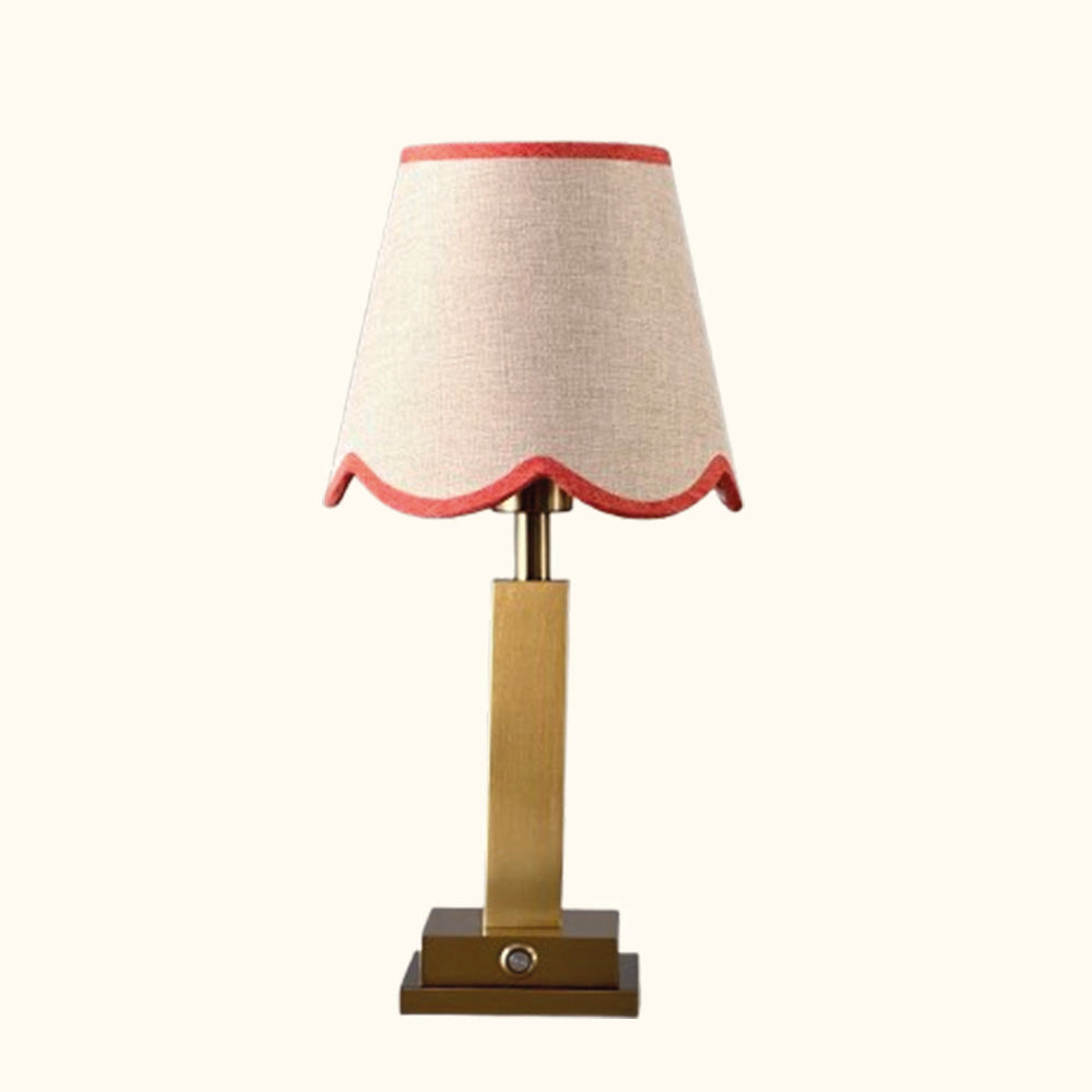 Philia rechargeable tablelamp coral scallop
