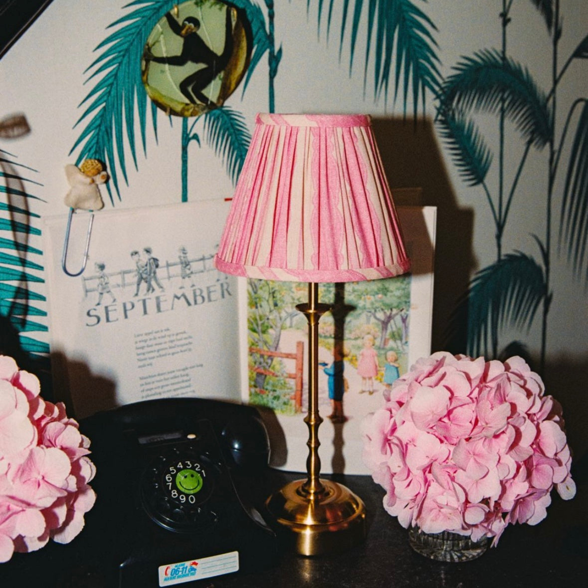 Freddie Tablelamp Pink Candy Stripes