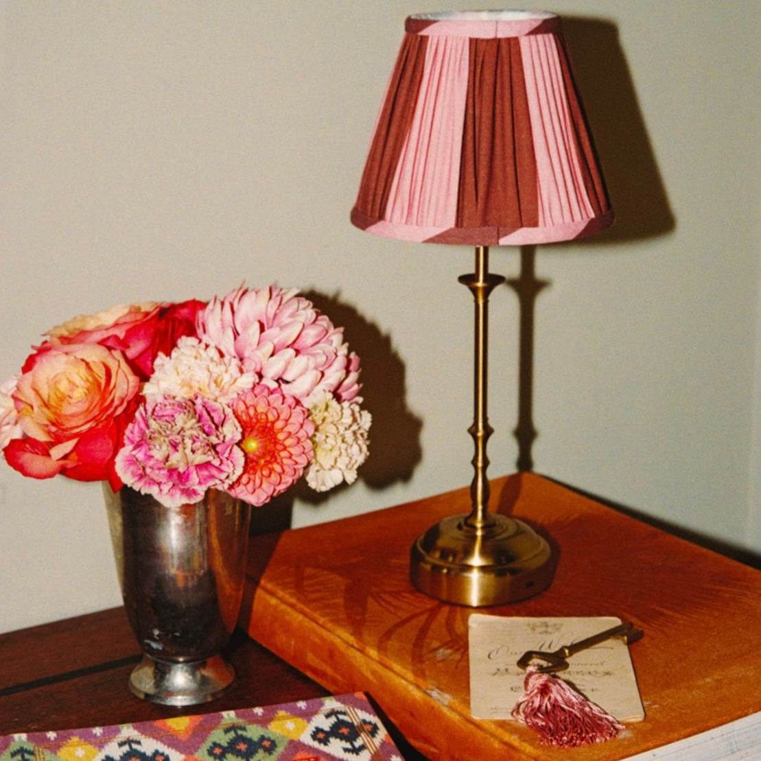 PRE ORDER - Freddie tablelamp pink/brown stripes