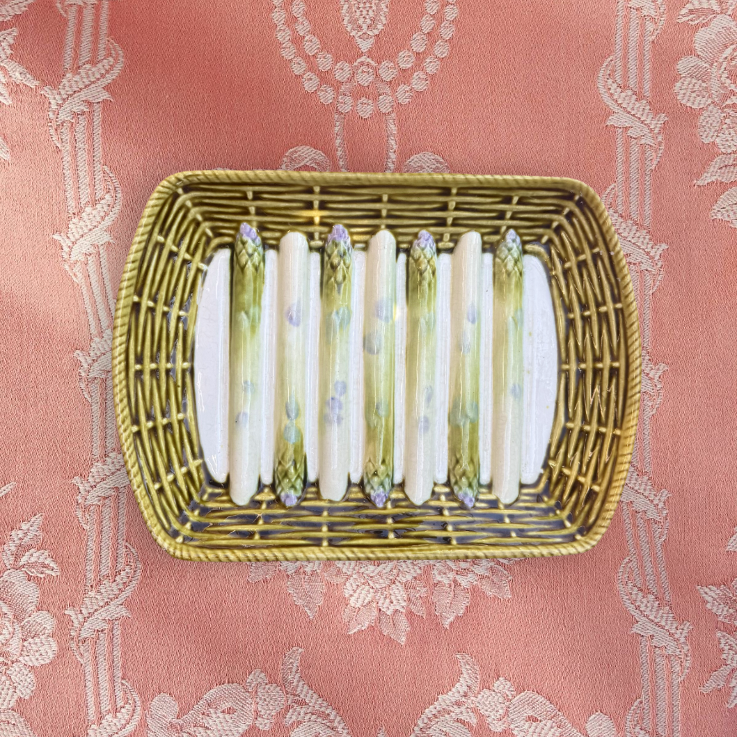 Barbotine asparagus Plate