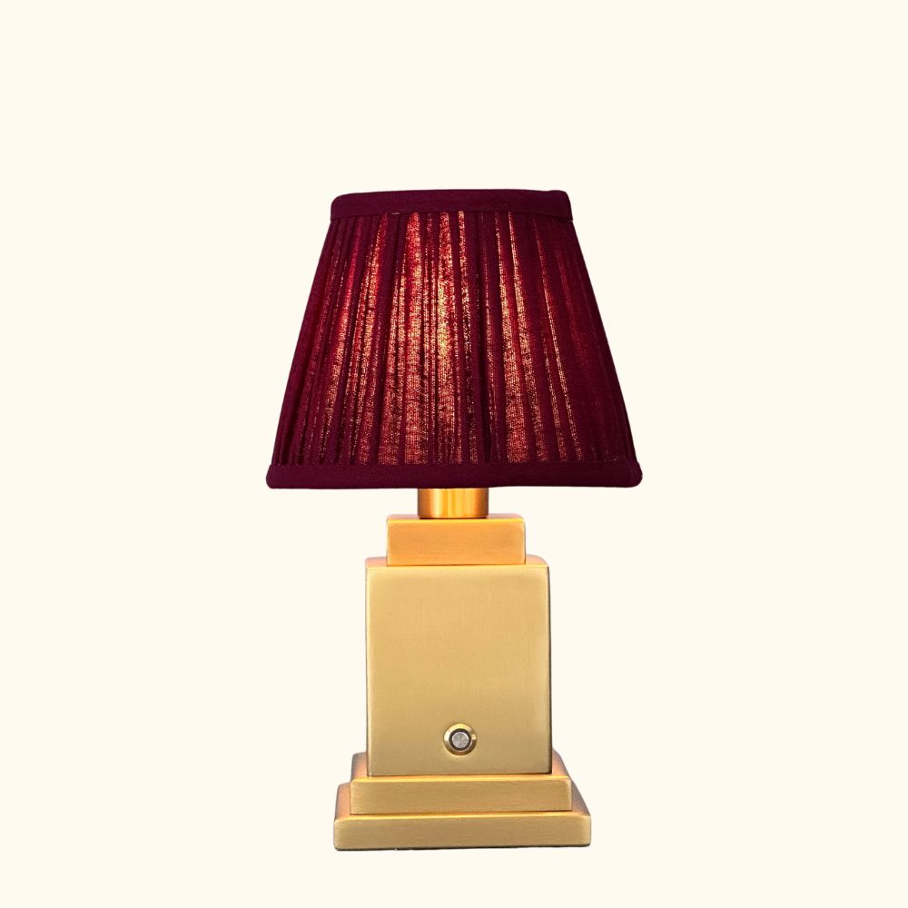 Molly lamp wine red