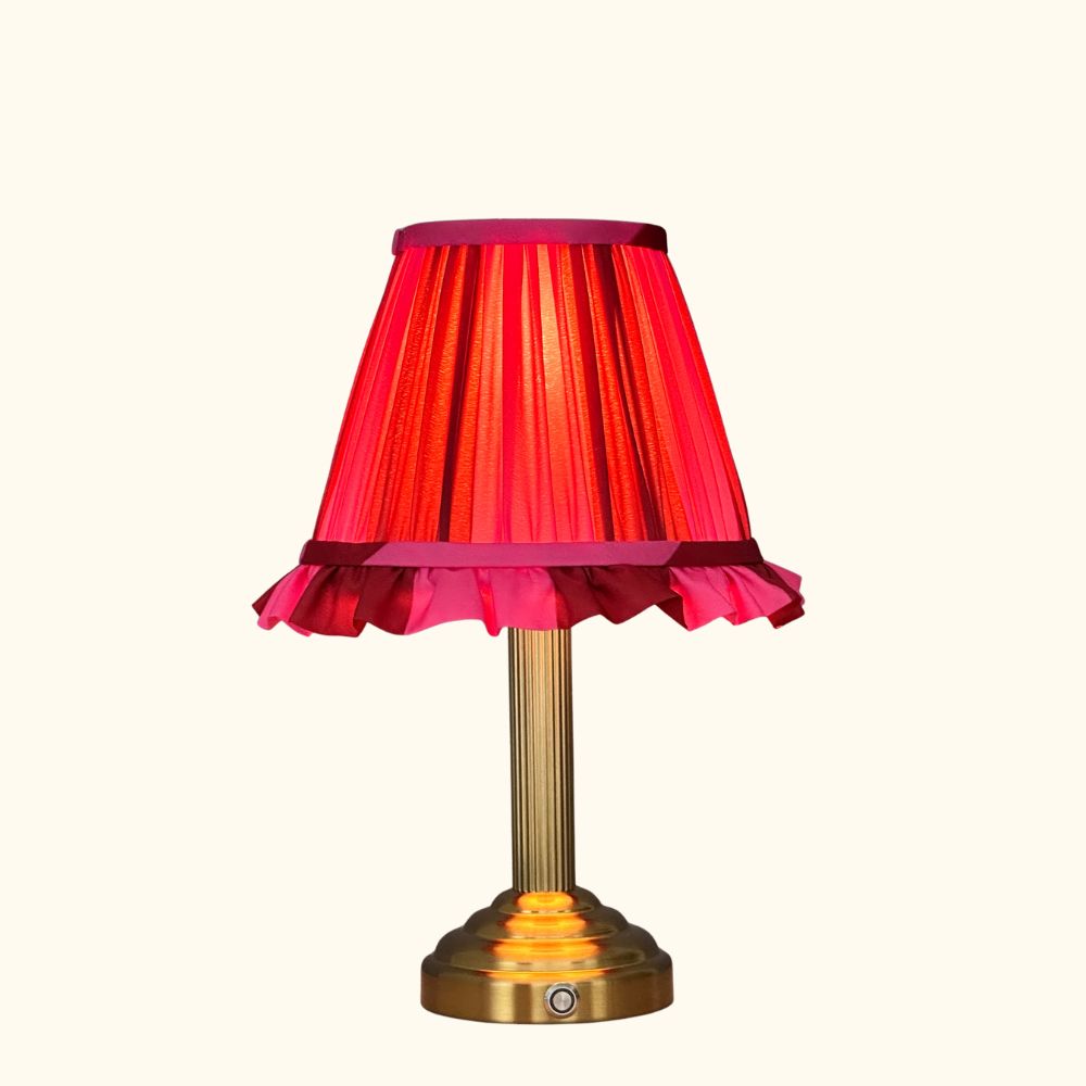 Numi lamp pink red ruffle