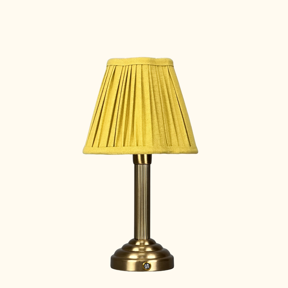 Numi lamp yellow scallop