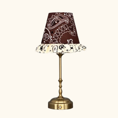Freddie tablelamp brown paisley