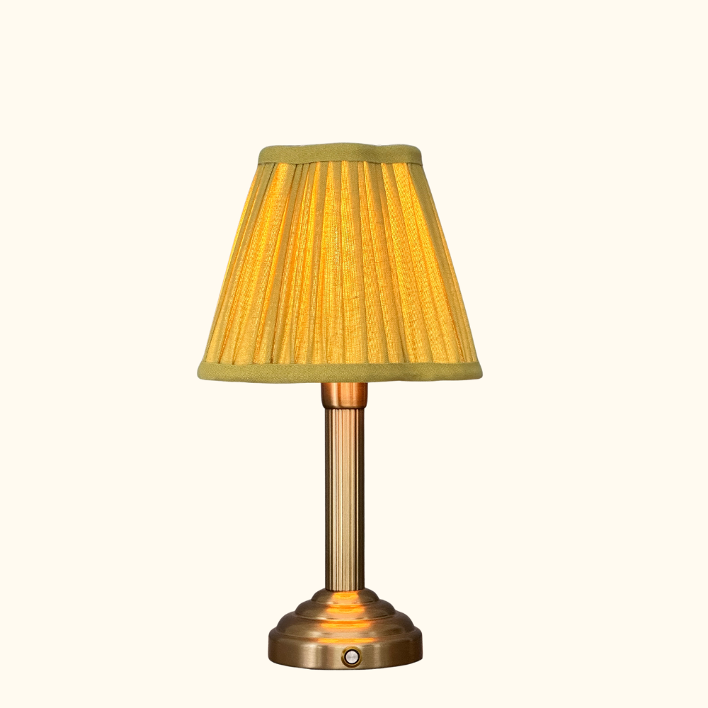 Numi lamp yellow scallop