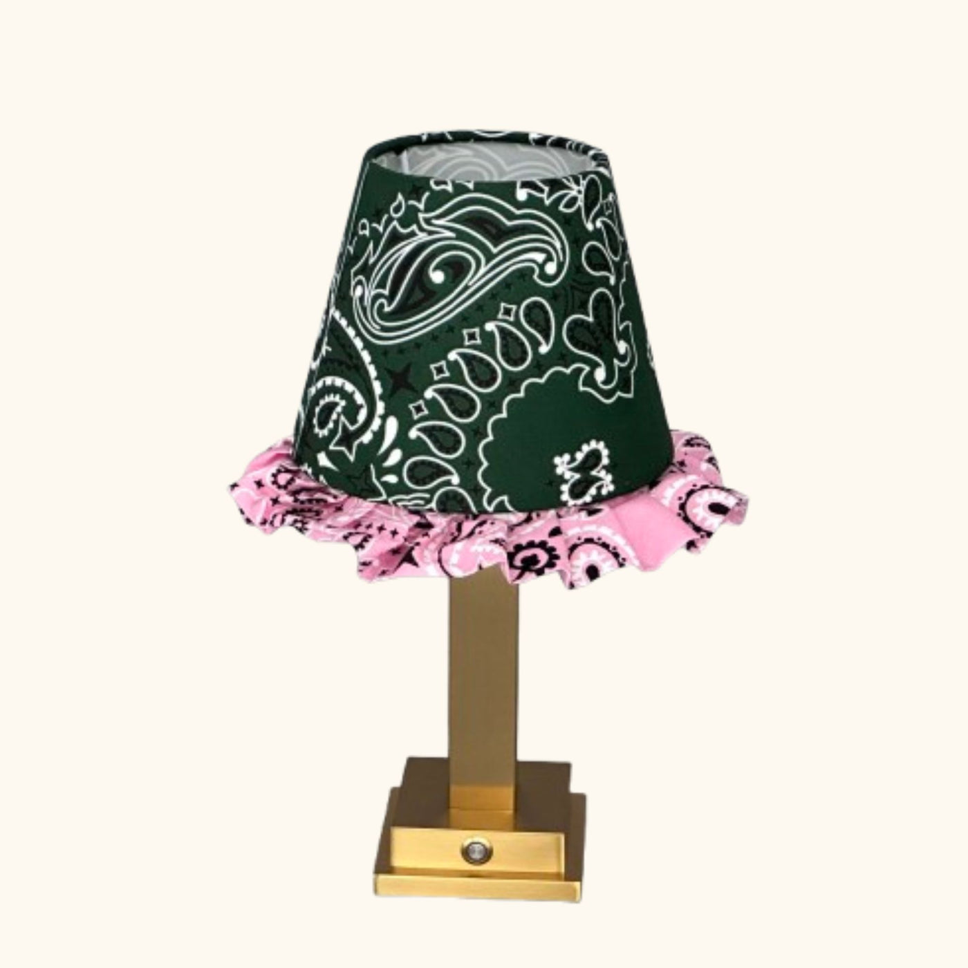 Philia lamp green paisley
