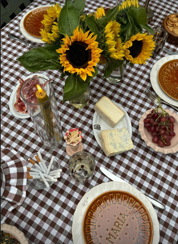 Tony Tablecloth brown gingham